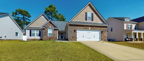 House (3 Bedrooms) | Front of property
