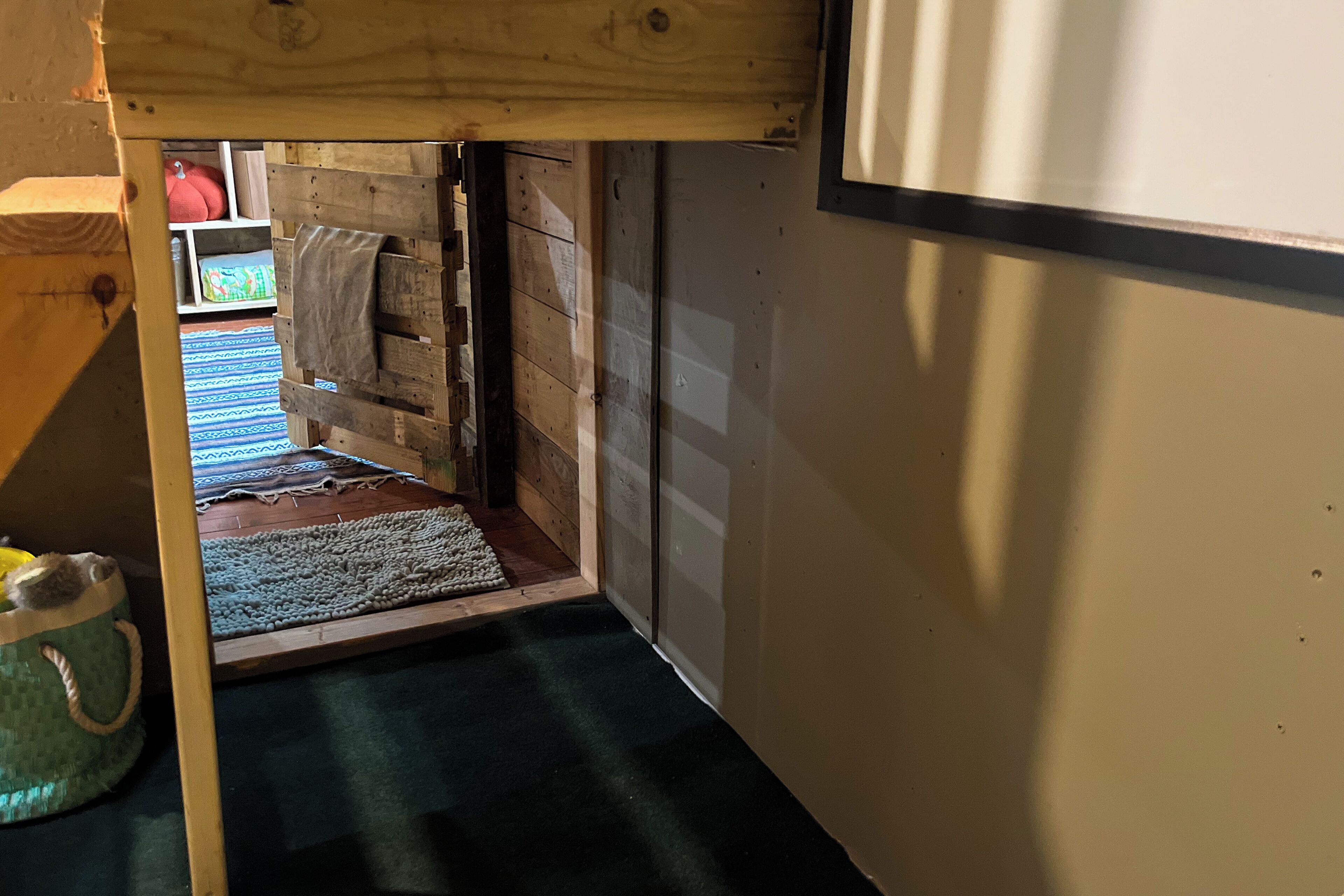 อพาร์ทเมนท์ (1 Bedroom) | ด้านหน้าที่พัก