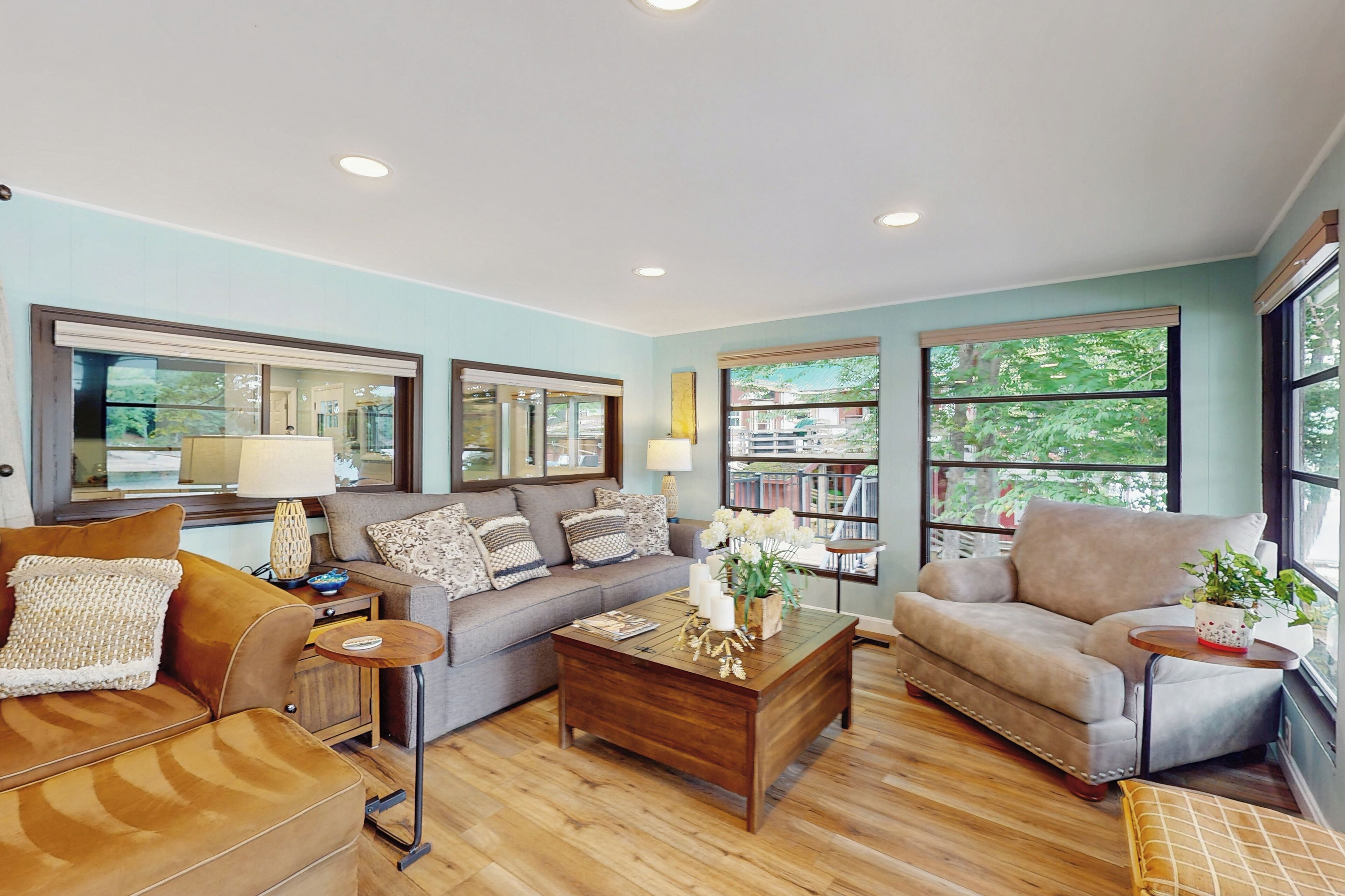 House (2 Bedrooms) | Interior