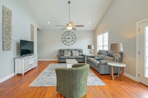 House (5 Bedrooms) | Interior - Spacious Home w/ Oceanside Village Resort Perks! (Murrells Inlet)