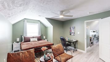 House (1 Bedroom) | Interior