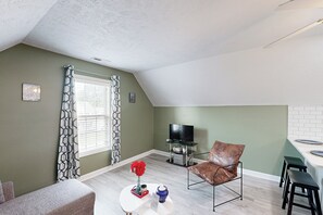 House (1 Bedroom) | Interior - 2nd-floor Unit w/ Shared Pool, Playground & Gym (Cameron)