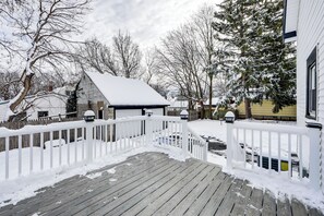 House (3 Bedrooms) | Interior - Walkable & Modern! Syracuse Home Near Campus (Syracuse)