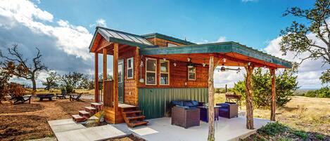 House (2 Bedrooms) | Front of property