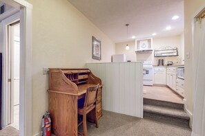 House (5 Bedrooms) | Interior - Forbestown Retreat: Easy Access to Clear Lake (Lakeport)