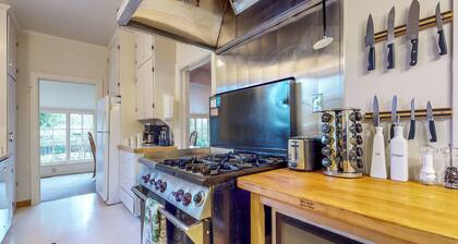 Forbestown Retreat: Easy Access to Clear Lake