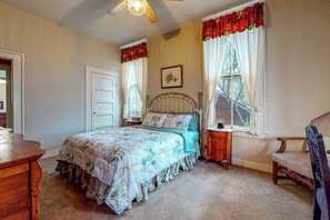 House (5 Bedrooms) | Interior - Forbestown Retreat: Easy Access to Clear Lake (Lakeport)