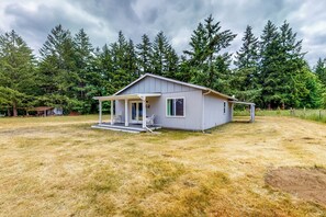 Rumah (2 Bedrooms) | Interior