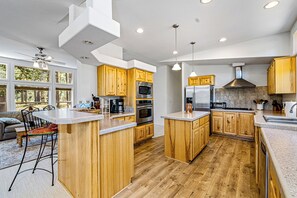 House (3 Bedrooms) | Interior - Dog-friendly 3BR on 200 Acres w/ River Access (Blairsden-Graeagle)