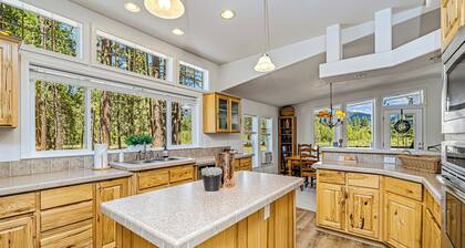 Dog-friendly 3BR on 200 Acres w/ River Access