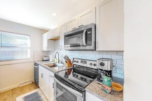 House (2 Bedrooms) | Interior - The Jewel of Elkhart, Lower Unit (Elkhart)