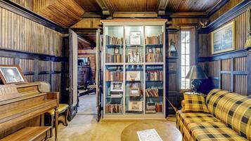 Apartment (6 Bedrooms) | Bahagian dalam
