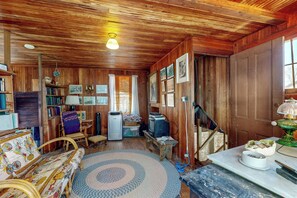 Apartemen (6 Bedrooms) | Interior