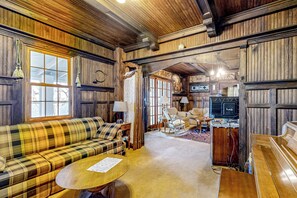 Apartemen (6 Bedrooms) | Interior