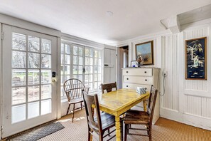 Apartemen (6 Bedrooms) | Interior