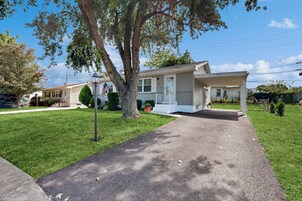 House (2 Bedrooms) | Front of property