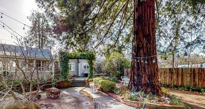 Forbestown Carriage House in the Heart of Dtwn