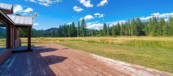 Dog-friendly 3BR on 200 Acres w/ River Access