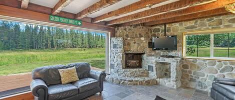 House (3 Bedrooms) | Front of property