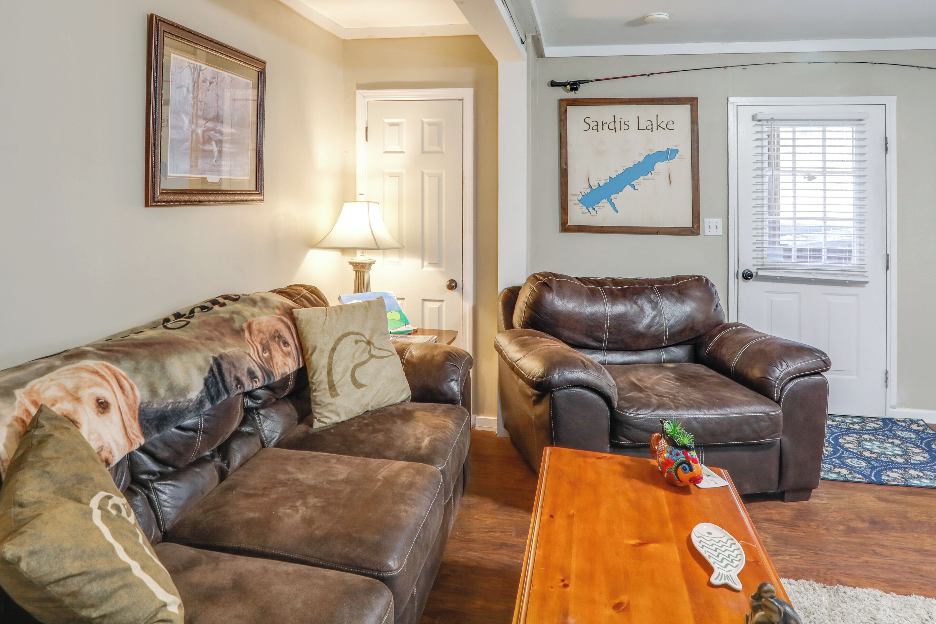 House (2 Bedrooms) | Interior