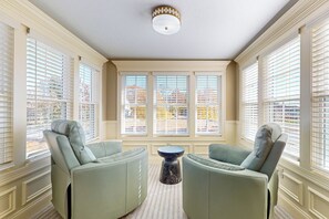 Apartment (3 Bedrooms) | Interior - 3BR Apartment Near Holyoke Medical Center & Office (Holyoke)