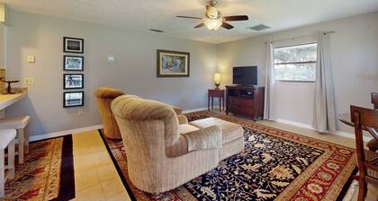 Charming Two Springs Farm Guesthouse!