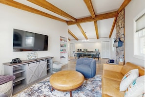 House (3 Bedrooms) | Interior - 3 BR Lakefront House w/ Private Dock (Lodi)