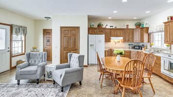 Rumah (1 Bedroom) | Interior