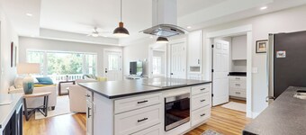 2BR Charming House w/ Amazing Views