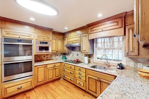 Nhà (4 Bedrooms) | Nội thất