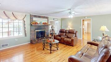 Nhà (4 Bedrooms) | Nội thất