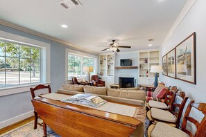 House (1 Bedroom) | Interior - Dairy Cottage w/ Scenic Views, Outdoor Grilling (Tylertown)