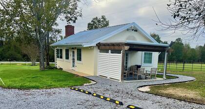 Windmill Trails Farm - Barn Loft and Dairy Cottage