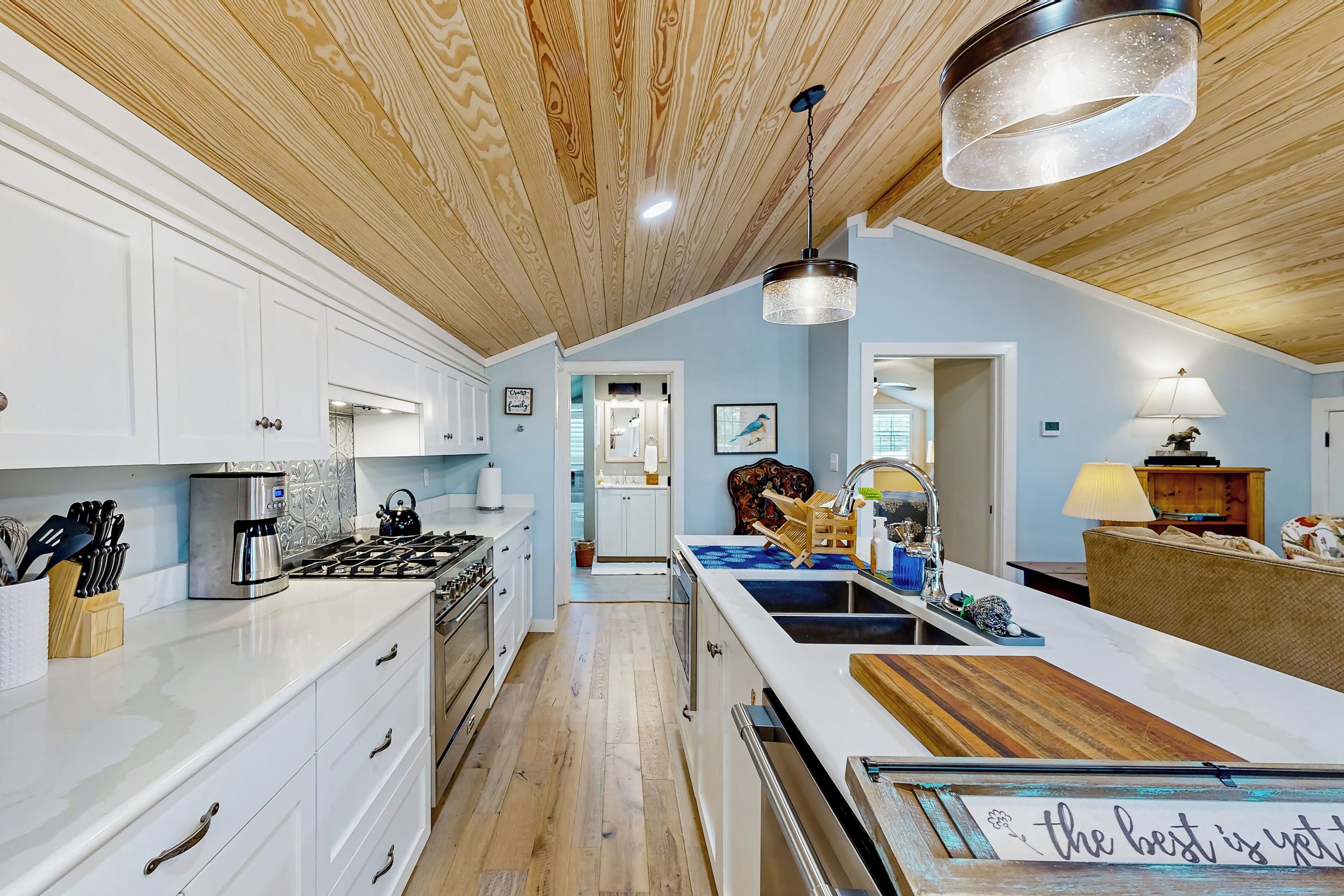 House (2 Bedrooms) | Interior