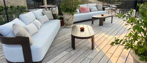 Deluxe-Villa, mit Bad, Bergblick (Villa des CĂšdres) | Terrasse/Patio