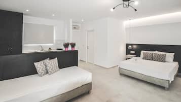 Superior Double Room | Hypo-allergenic bedding, soundproofing, free WiFi, bed sheets