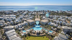 Exterior - Sandy Cheeks - Stunning 4 Bedroom with 4 bikes & seconds to the Resort Pool! (Panama City Beach)