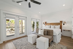 Tabla de planchar con plancha, wifi gratis y ropa de cama 