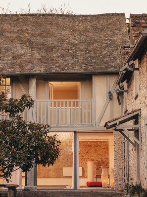 Exterior detail - Large country house 1h from Paris (Near Giverny) (Saint-Pierre-de-Bailleul)