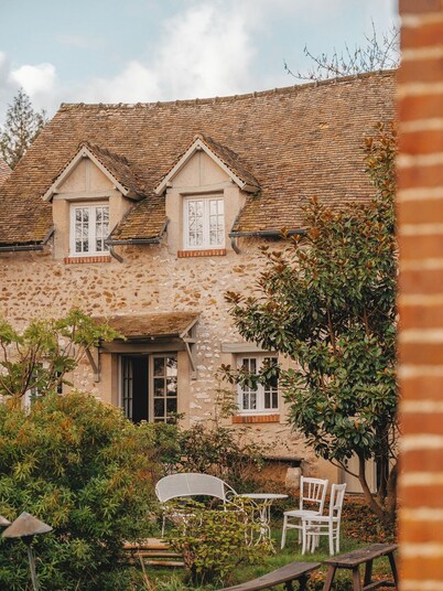 Large country house 1h from Paris (Near Giverny)