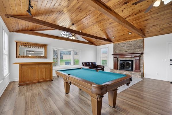 House, 4 Bedrooms | Game room - New! Quiet Retreat Near Opryland & Airport (Nashville)