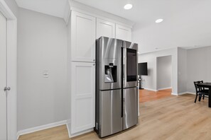 House, 4 Bedrooms | Interior - New! Quiet Retreat Near Opryland & Airport (Nashville)