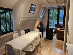 Dining - Durbuy Chalet With Modern Comforts (Durbuy)