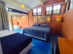 3 bedrooms, iron/ironing board, Internet, bed sheets