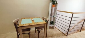 Dining - Adorable 1-bedroom studio in charming Jihomoravský kraj (Jihomoravský kraj)