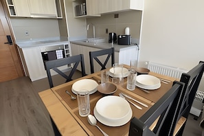 Apartment | Dining - Oceana Suites Brisas Verdes Concepción (Concepción)