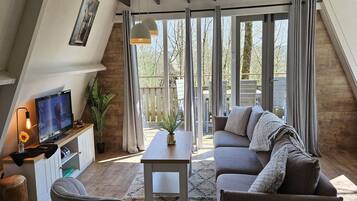 Chalet | Living area