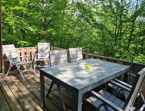Peaceful Forest Chalet Near Durbuy