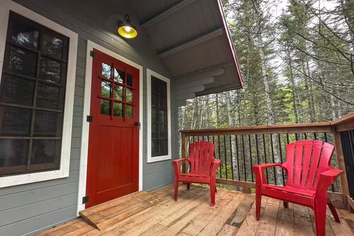 Romantic Nature Stay | Accessible Cabin for 2