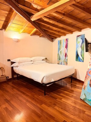 Bügeleisen/Bügelbrett, WLAN, Bettwäsche